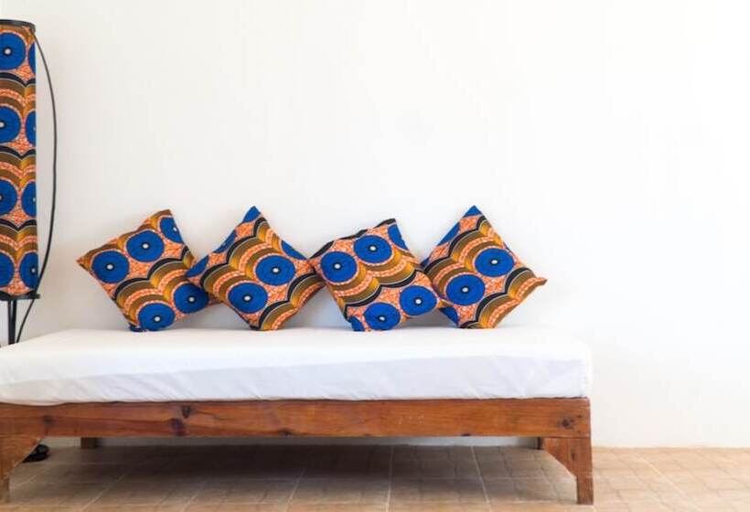 بنجلو ديلوكس, Cristal Resort