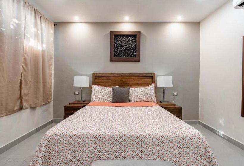 스탠다드 룸 킹사이즈 침대, El Zaguan Colonial By Guru