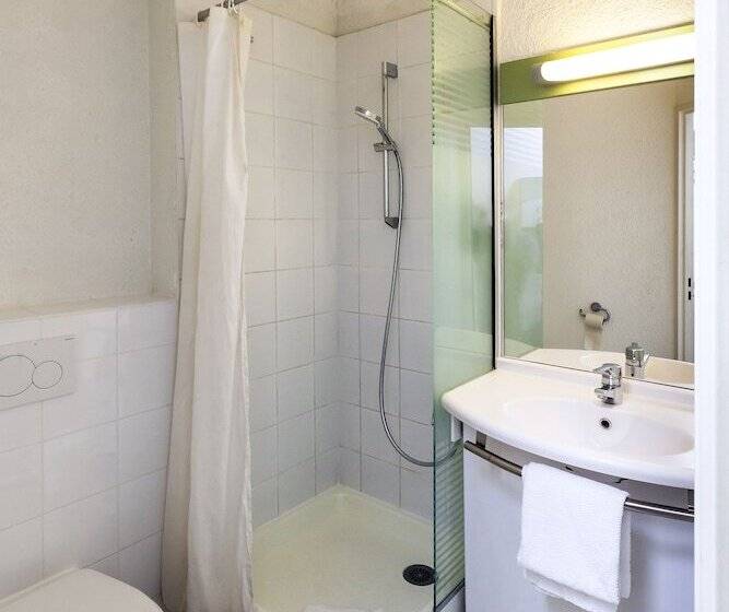 חדר סטנדרט לשלושה, Ibis Budget Antony Massy Rénové 2024