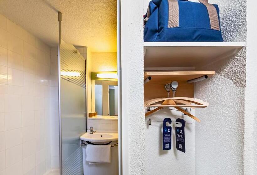 חדר סטנדרט לשלושה, Ibis Budget Antony Massy Rénové 2024