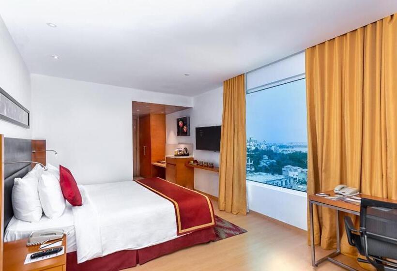 Номер Стандартный Кровать Куин, Mercure Hyderabad Kcp Banjara Hills, An Accor