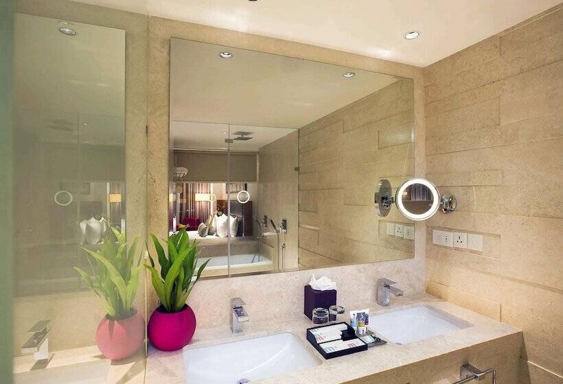 豪华房间, Mercure Hyderabad Kcp Banjara Hills, An Accor