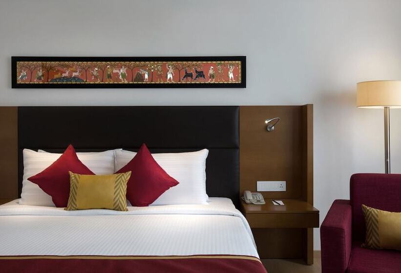 带城市景观的高级房间, Mercure Hyderabad Kcp Banjara Hills, An Accor