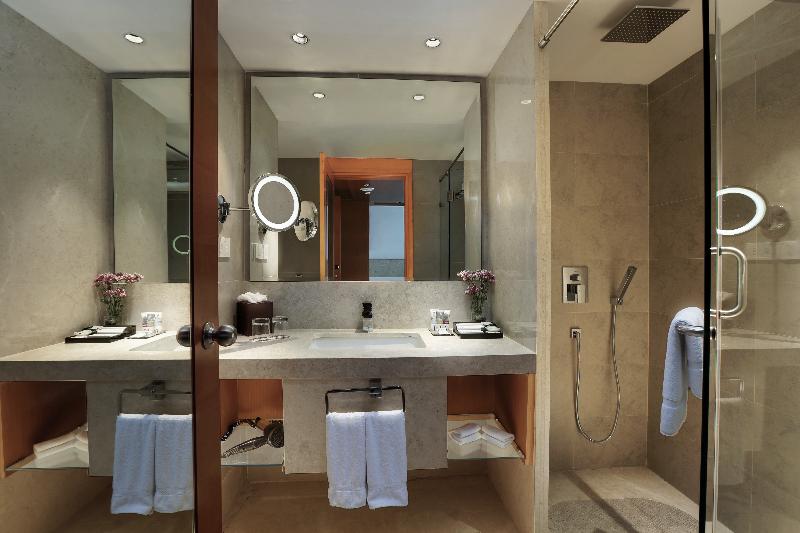 Номер Superior Вид на Город, Mercure Hyderabad Kcp Banjara Hills, An Accor