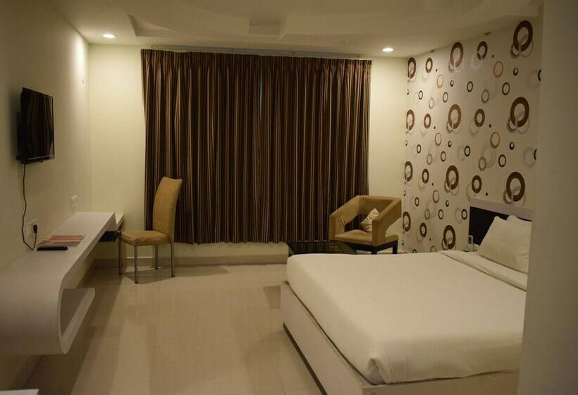 Habitació Deluxe, Aksharadha