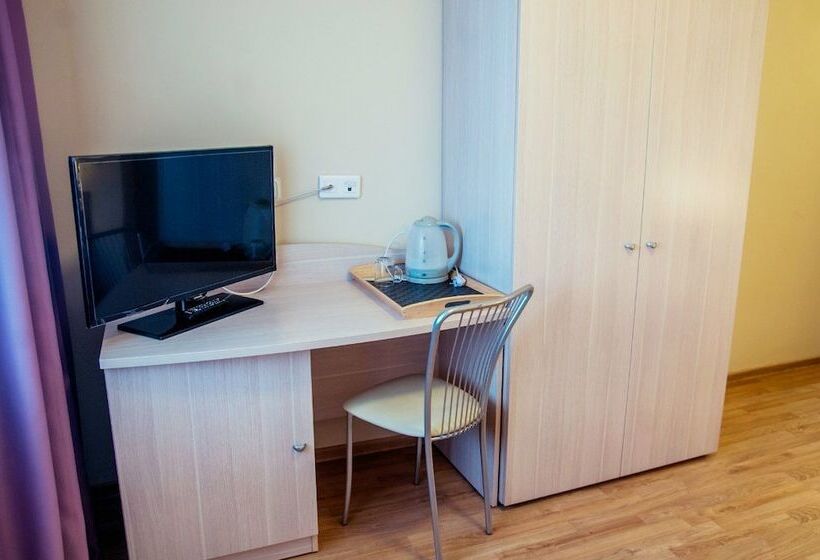 חדר קומפורט יחיד, Repinskaya