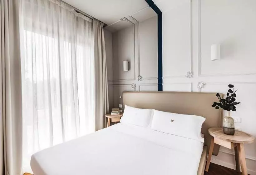 Suite, Seebay