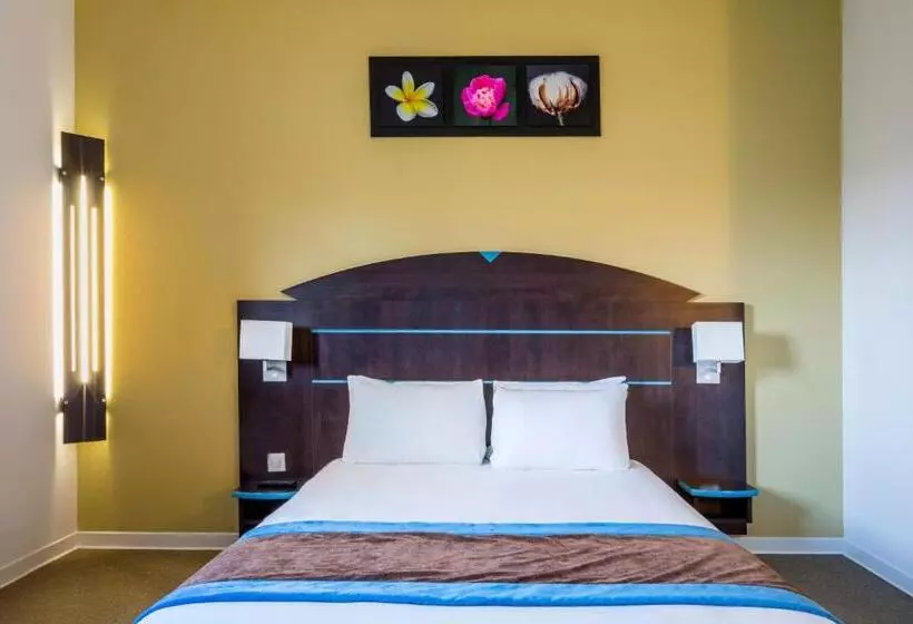 スタンダードルーム, Sure Hotel By Best Western Saint Amand Les Eaux