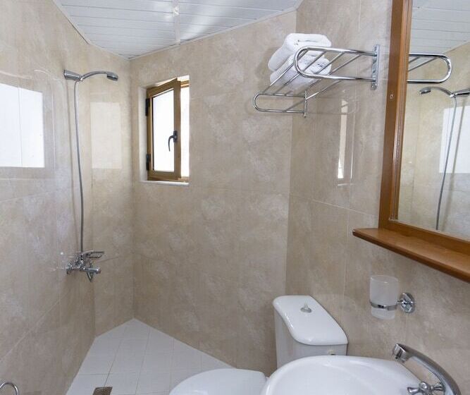 דירת חדר בקומת קרקע, Mandy Suites