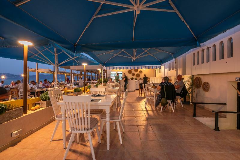 דירת חדר נוף לים, Mandy Suites