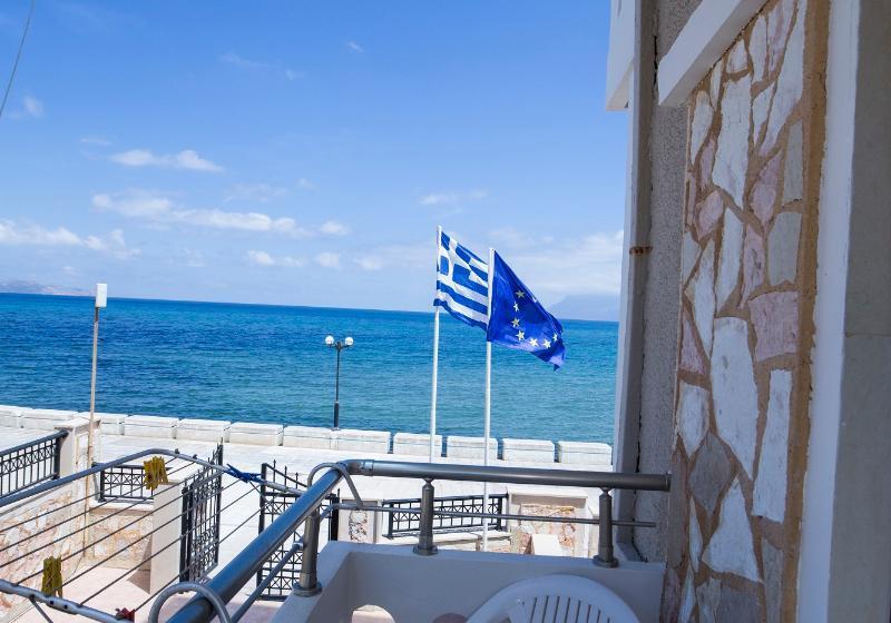 דירת חדר, Mandy Suites