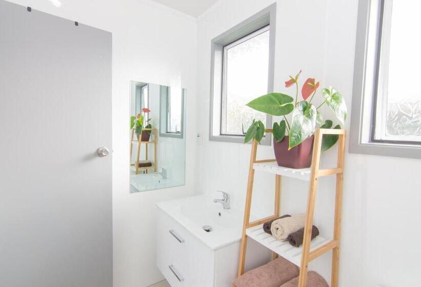 Семейные Апартаменты, Kaitaia Motor Lodge