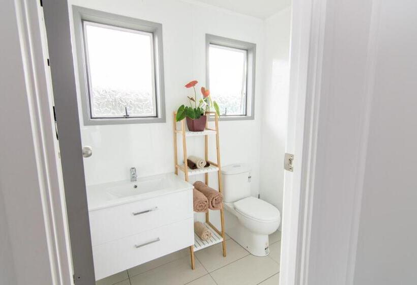 آپارتمان خانوادگی, Kaitaia Motor Lodge