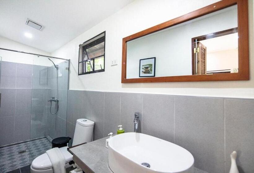 اتاق سوپریور با چشمانداز باغ, Oasis Resort