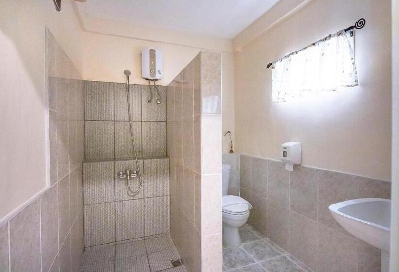 اتاق استاندارد با چشمانداز باغ, Oasis Resort