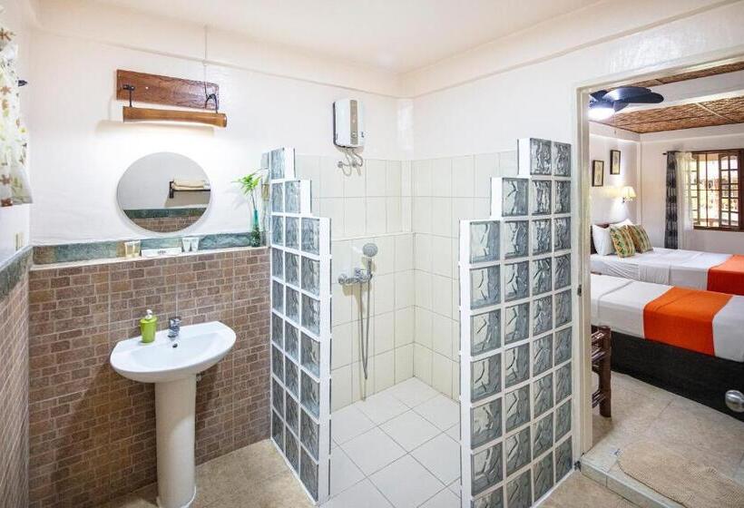 اتاق لوکس با چشمانداز باغ, Oasis Resort