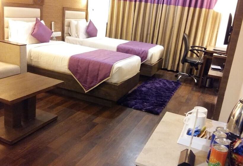 اتاق سوپریور, Pride Biznotel Vadodara