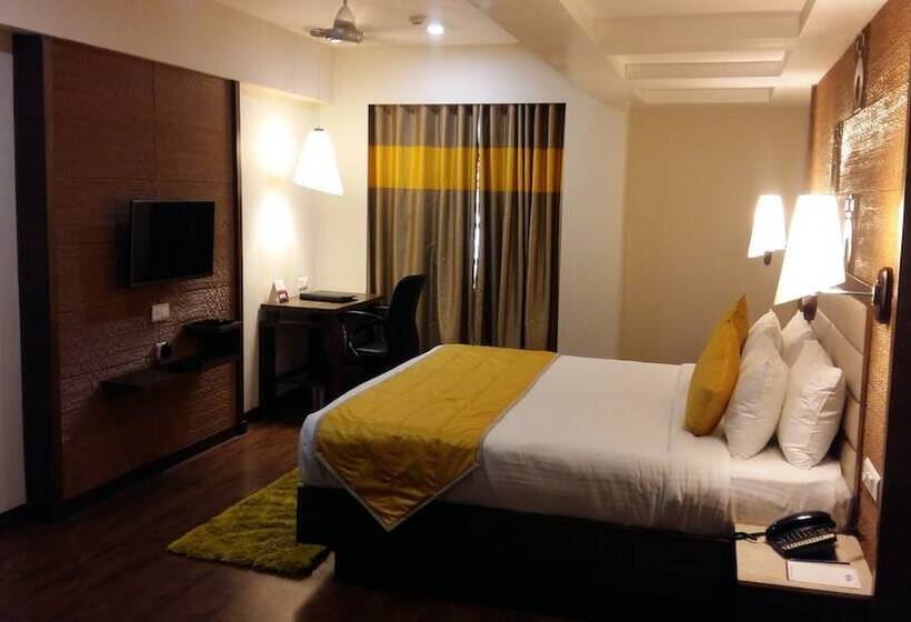 חדר דלוקס, Pride Biznotel Vadodara