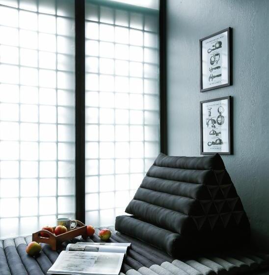 اتاق اکونومی, Bangkok Bed And Bike