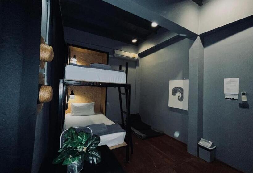 اتاق استاندارد, Bangkok Bed And Bike