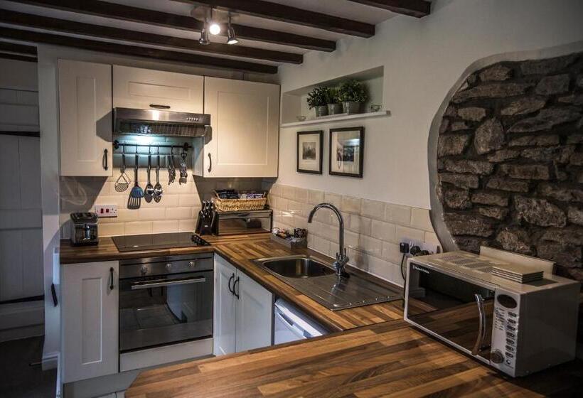 침실 1개 아파트, Aldwick Estate