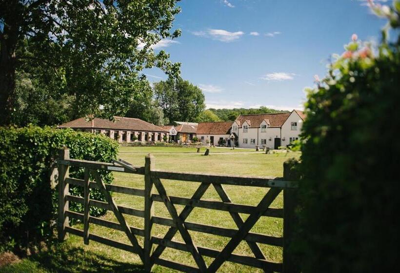 Suíte, Aldwick Estate