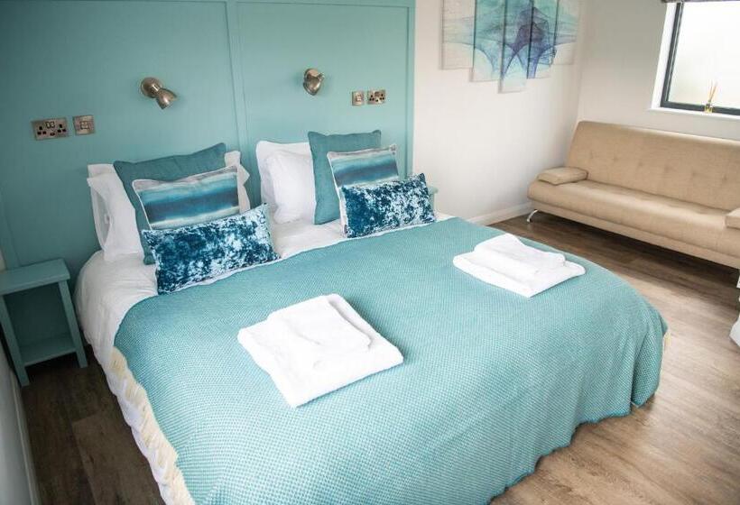 스위트, Aldwick Estate