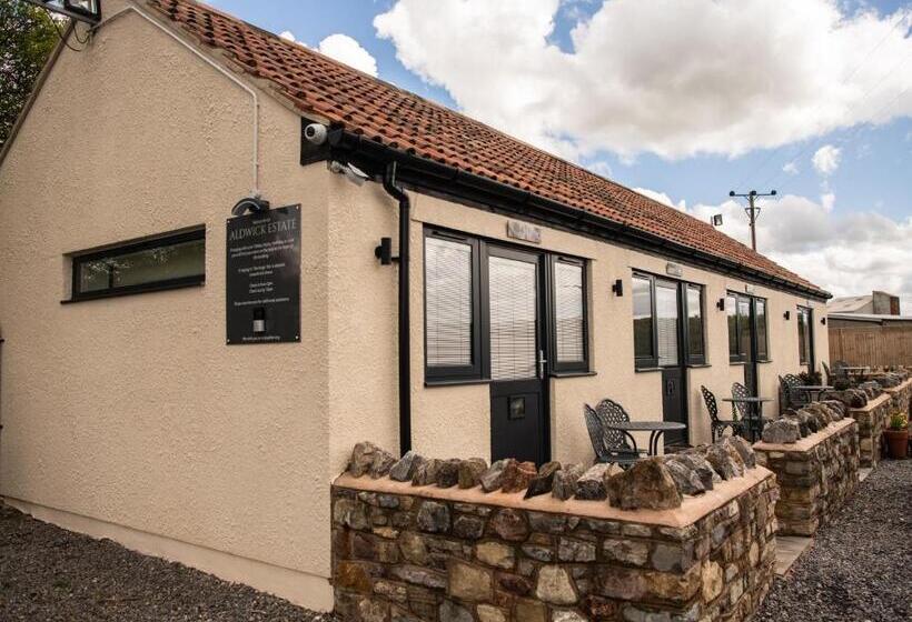 스탠다드 룸 킹사이즈 침대, Aldwick Estate