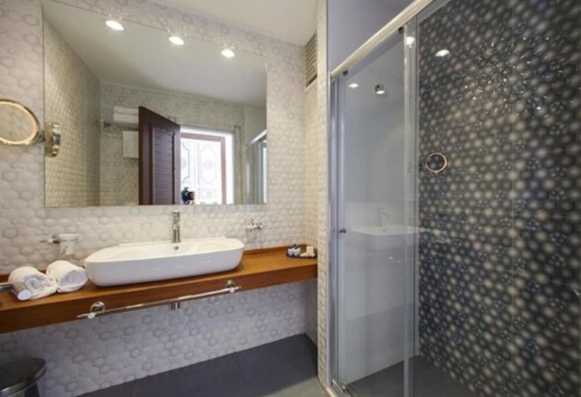 Семейный Номер, Assos Barbarossa Hotel Special Class