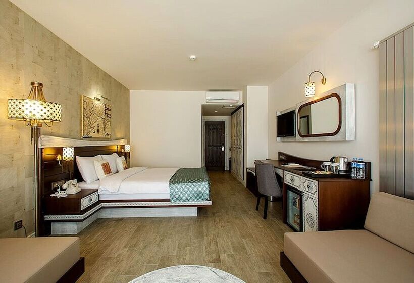 Семейный Номер, Assos Barbarossa Hotel Special Class