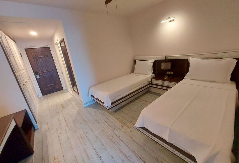 Семейный Номер, Assos Barbarossa Hotel Special Class