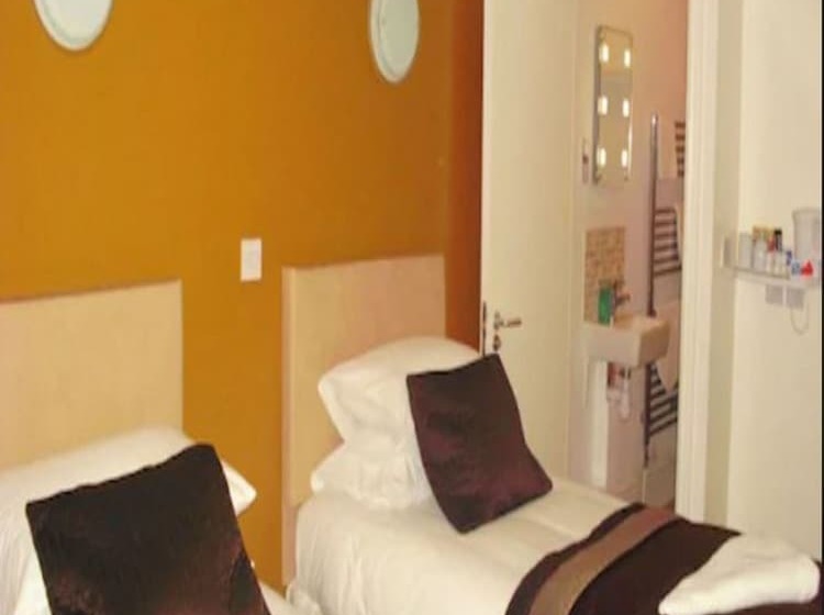标准间, Elgano Guest House