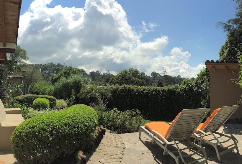 חדר סופריור, Las Luciernagas