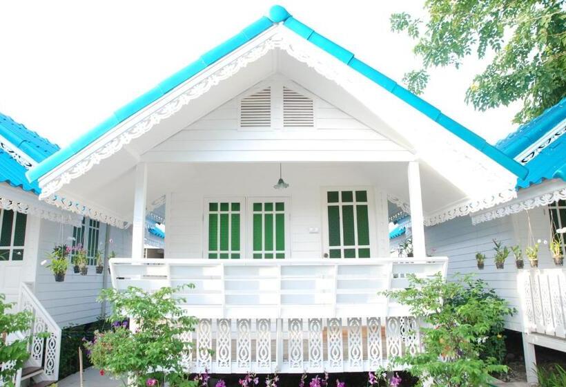 ガーデンビューのスタンダードバンガロー, Baan Luang Harn