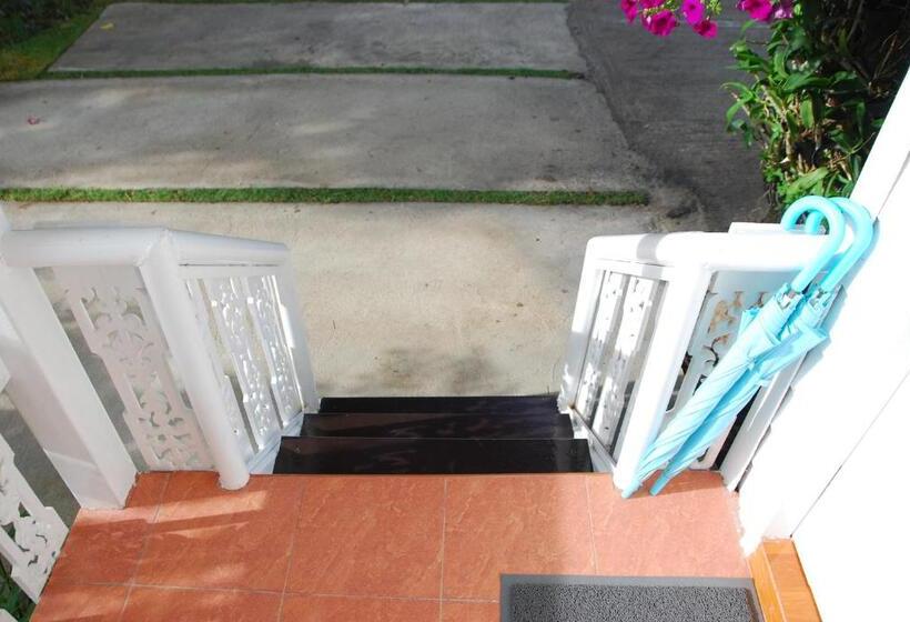 デラックスルーム, Baan Luang Harn