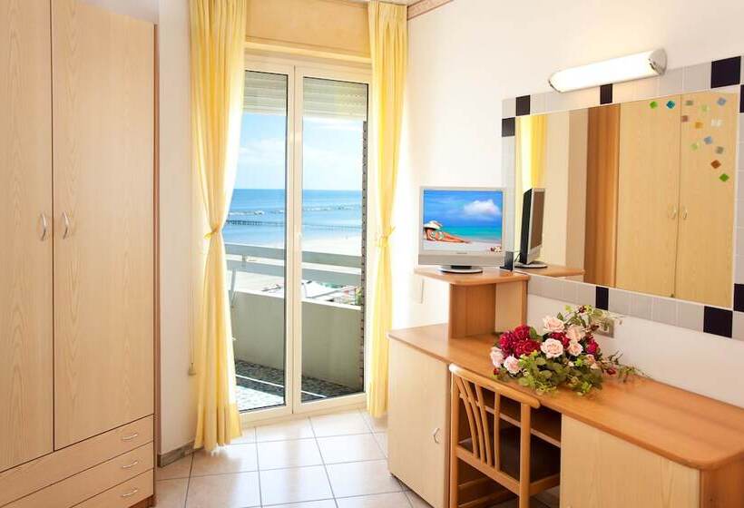 Четырехместный Номер Стандарт, Caesar