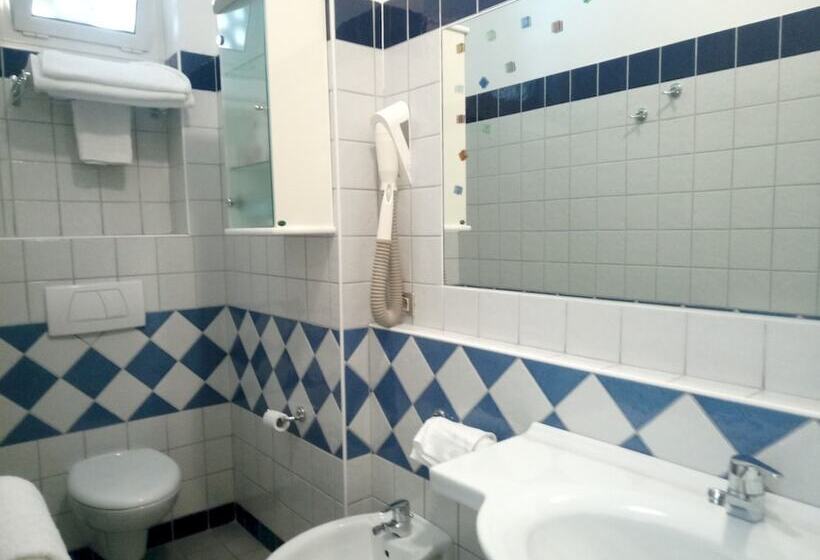 4인용 스탠다드 룸, Caesar