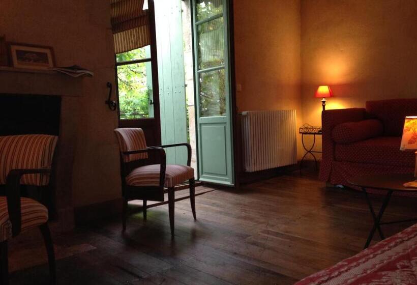 جناح سوبيريور, Les Orangeries