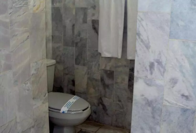 استودیوی استاندارد, Solamar Inn Mazatlan