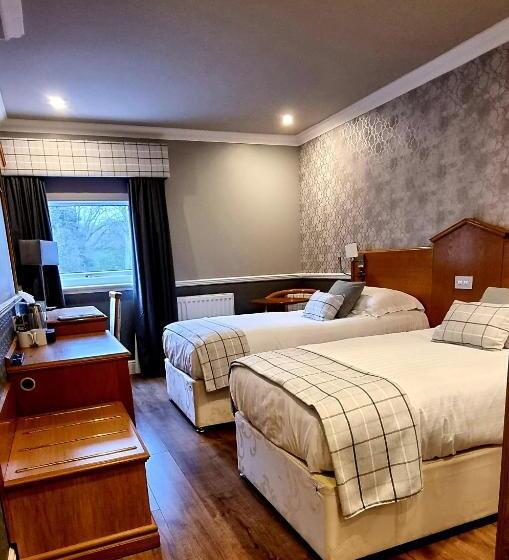 غرفة قياسية, Mill And Brae