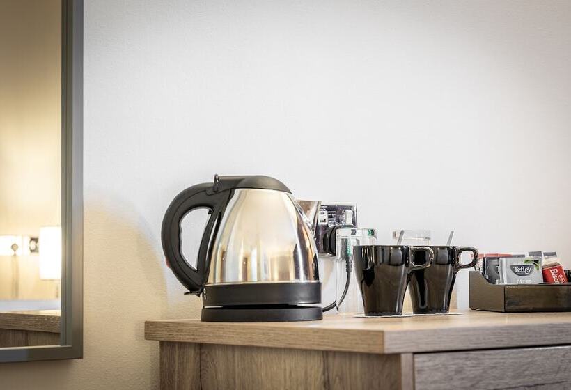 חדר סטנדרט, The Stones