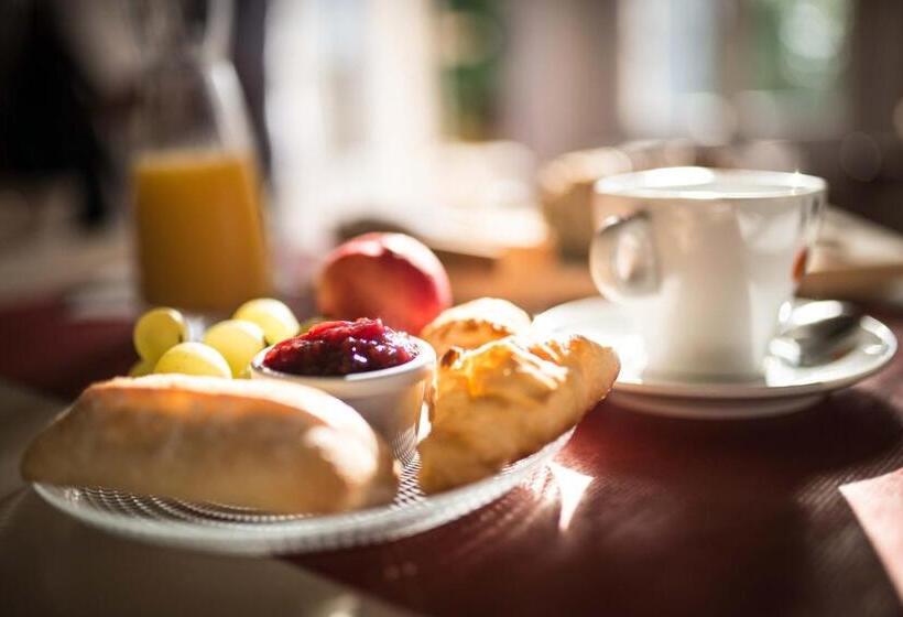 غرفة كومفورت ثلاثية, Le Mas Des Quintrands Manosque Motel De Charme