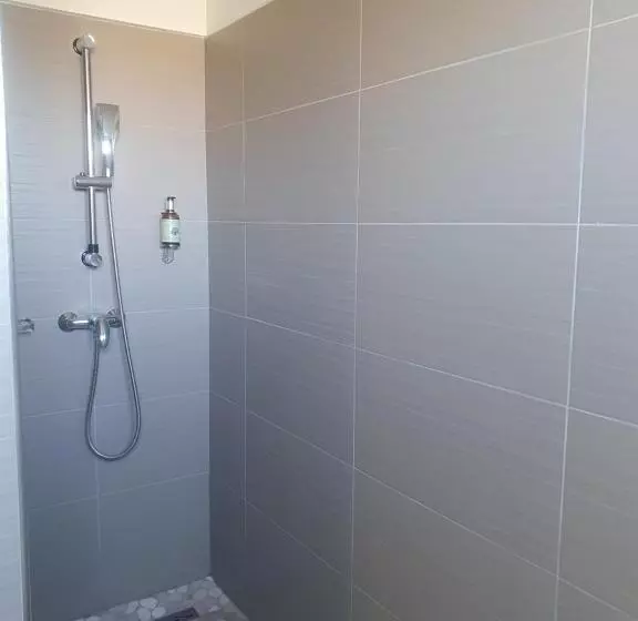 スーペリアールーム, Le Mas Des Quintrands Manosque Motel De Charme