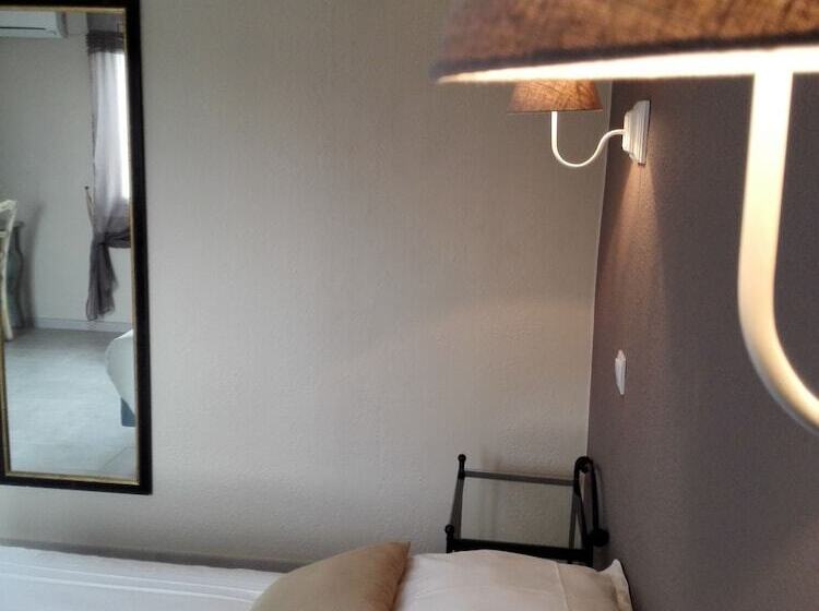 غرفة كومفورت, Le Mas Des Quintrands Manosque Motel De Charme