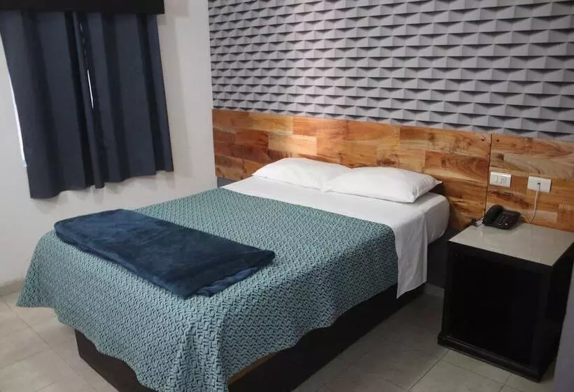 スタンダードルーム, Maxihotel Los Mochis