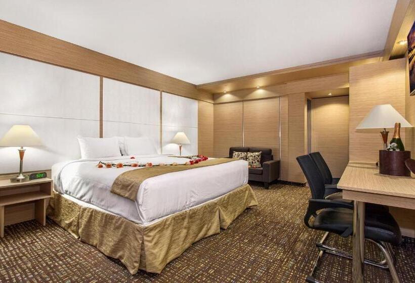 غرفة قياسية سرير كينج, Ocean Beach Palace