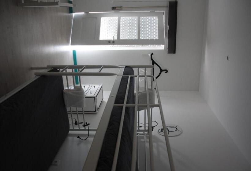 חדר סטנדרט חדר אמבטיה משותף, My Hostel