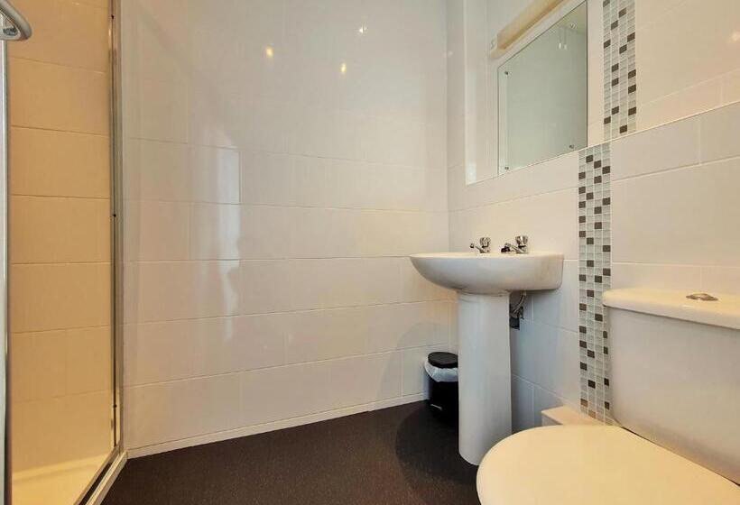 ファミリールーム, The Maynard