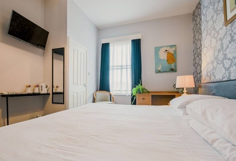 ファミリールーム, The Maynard