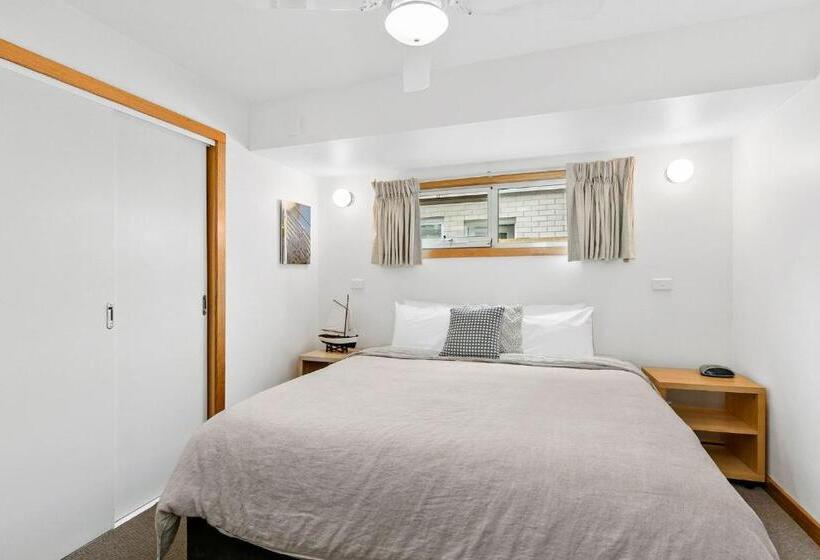 סוויטה דלוקס, Seahaven Village